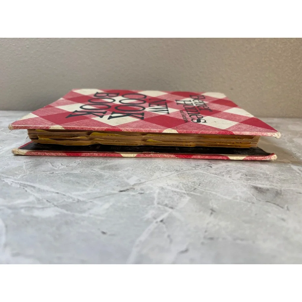 Vintage 1971 Better Homes &‎ Gardens New Cook Book Red Gingham Ring Bound Binder